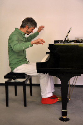 Reinhard Micko 2 rote Socken